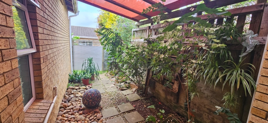 3 Bedroom Property for Sale in Noorsekloof Eastern Cape